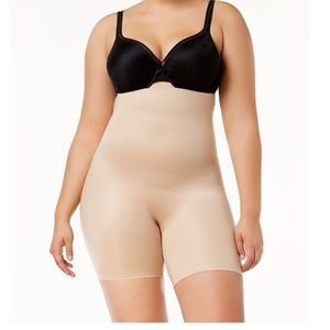 Spanx high wasted mid length short NWT